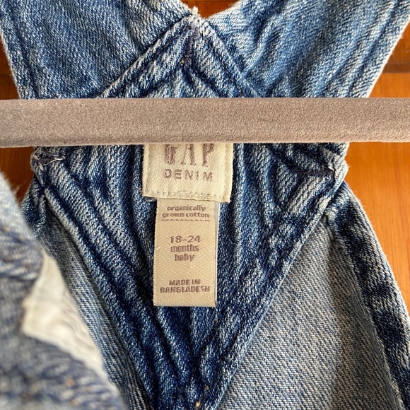 Gap toddler organic cotton overalls - Picture 3 of 7